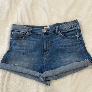 Hudson jean shorts! Stretchy! Size 30! Great condition!